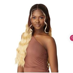 Outre Melted Hairline HD Synthetic Glueless Lace Front Wig - Joss